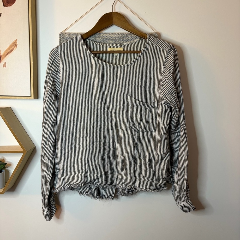 Cloth & Stone Top Medium